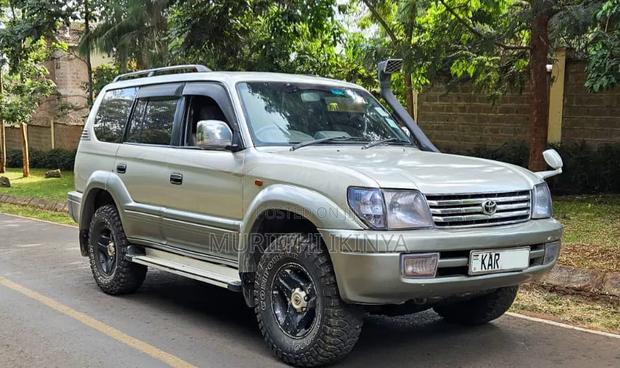 Toyota Land Cruiser Prado 1999 Silver