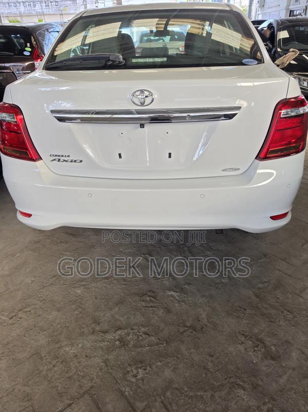 Toyota Axio 2019