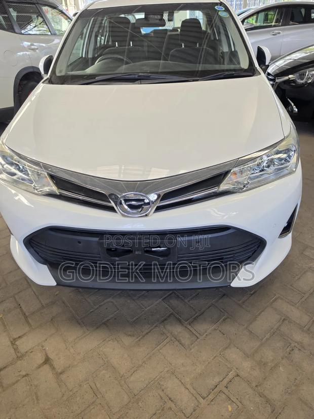 Toyota Axio 2019