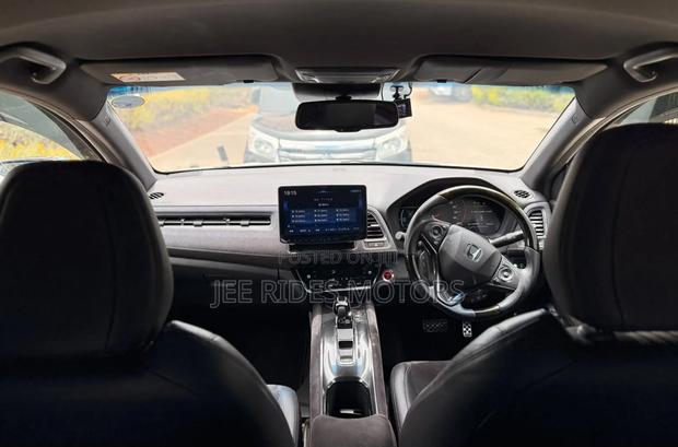 Honda Vezel 2019 Pearl