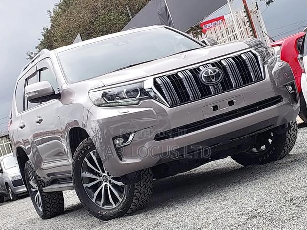 Toyota Land Cruiser Prado 2.8 2019 Gray