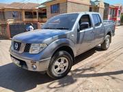 Nissan Navara 2.5 dCi 2011 Gray for sale