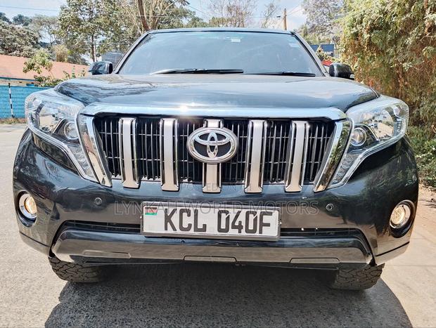 Toyota Land Cruiser Prado 2011 Black