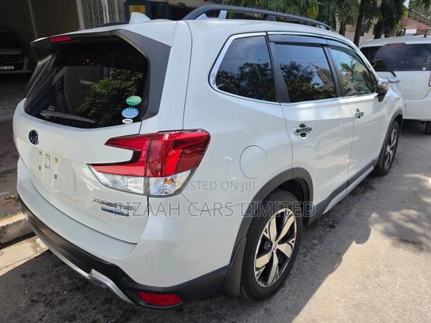 Subaru Forester Sport AWD 2020 White