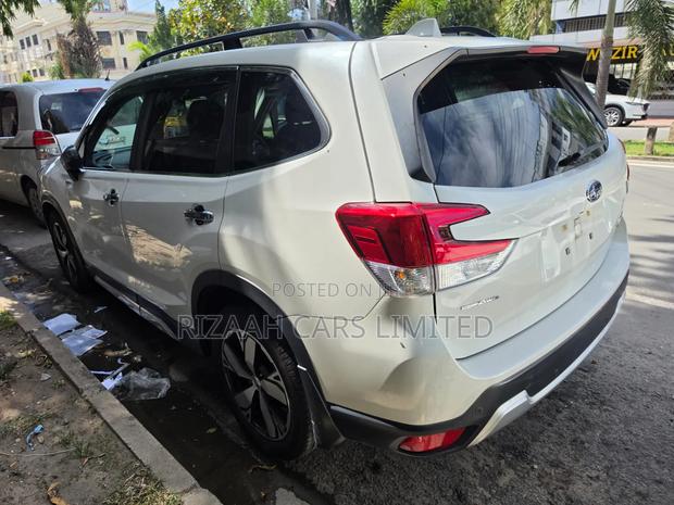 Subaru Forester Sport AWD 2020 White