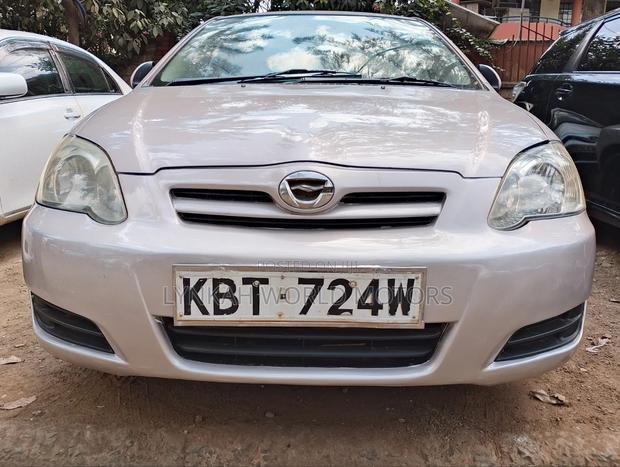 Toyota Corolla RunX 2007 Silver