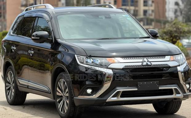 Mitsubishi Outlander 2019 Black
