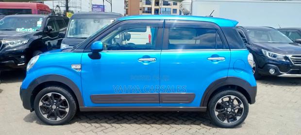Daihatsu Cast 2019 Blue