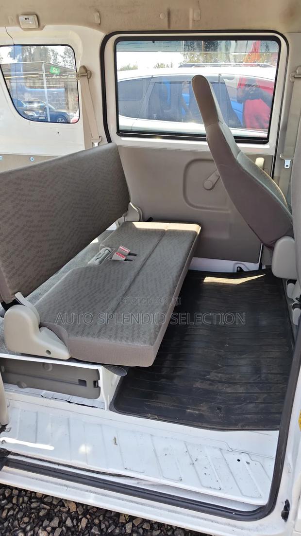 Suzuki Every Wagon 2019 White
