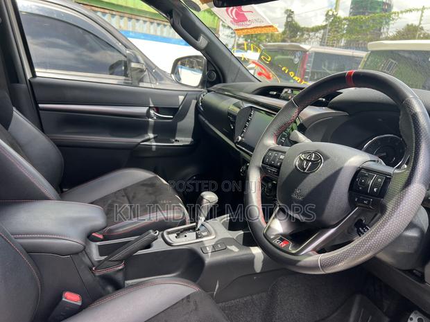 Toyota Hilux 2020
