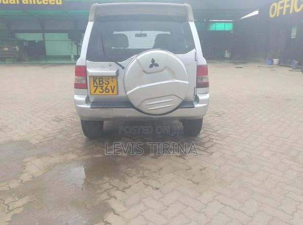 Mitsubishi Pajero 2000i IO 2005 Silver