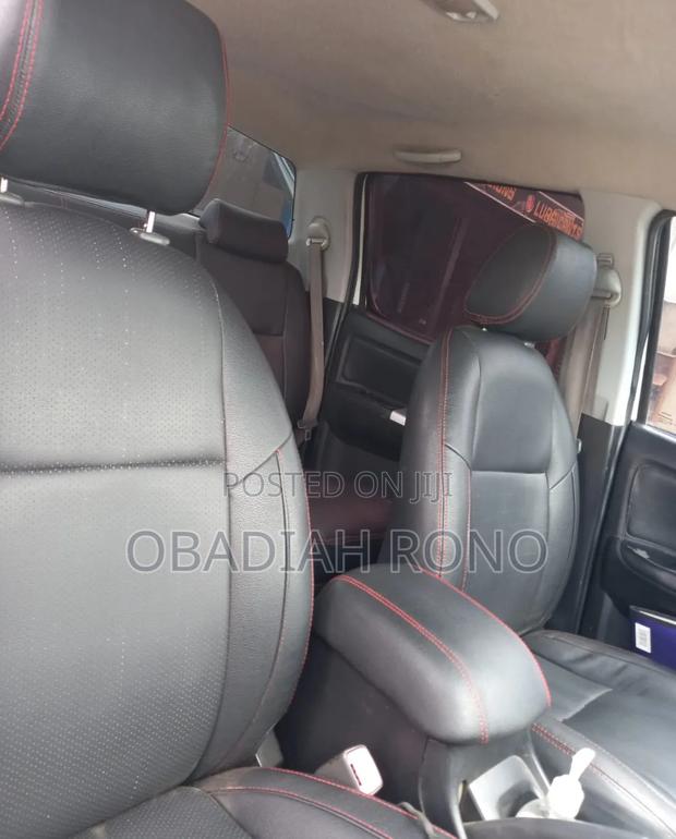 Toyota Hilux 2013 White