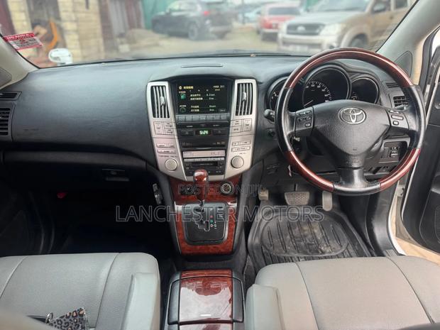 Toyota Harrier 2008 White