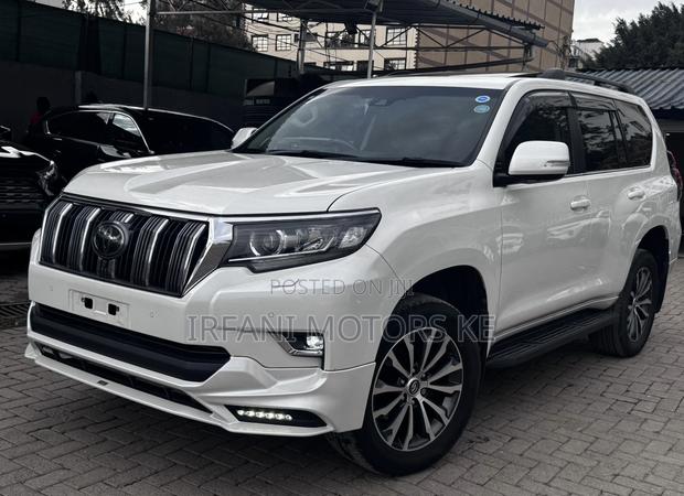 Toyota Land Cruiser Prado 2.8 2019 Pearl