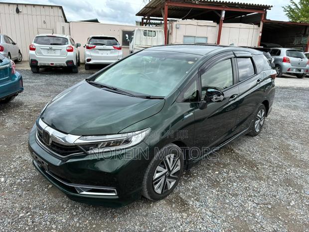 Honda Fit Shuttle 2020 Green