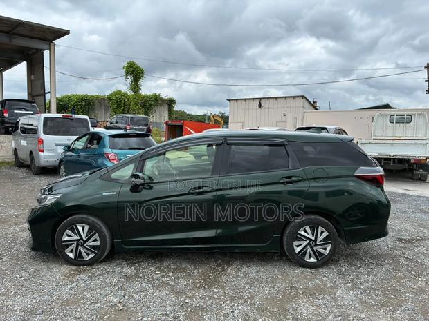 Honda Fit Shuttle 2020 Green