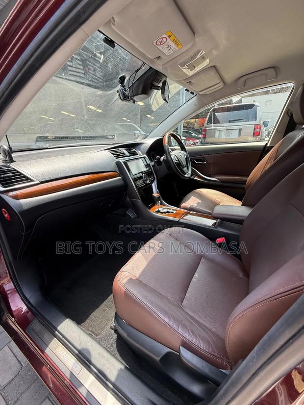 Honda Insight 2019 Maroon