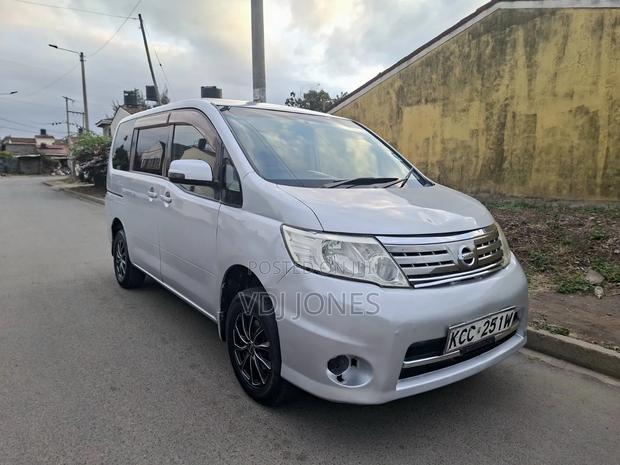 Nissan Serena 2008 Silver