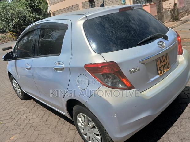 Toyota Vitz 2013 Purple