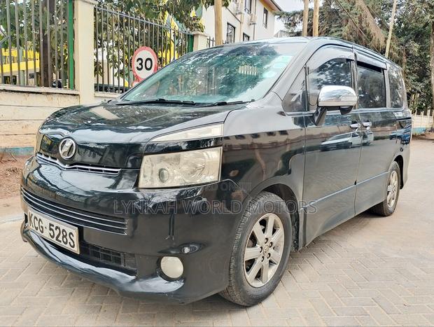 Toyota Voxy 2009 Black