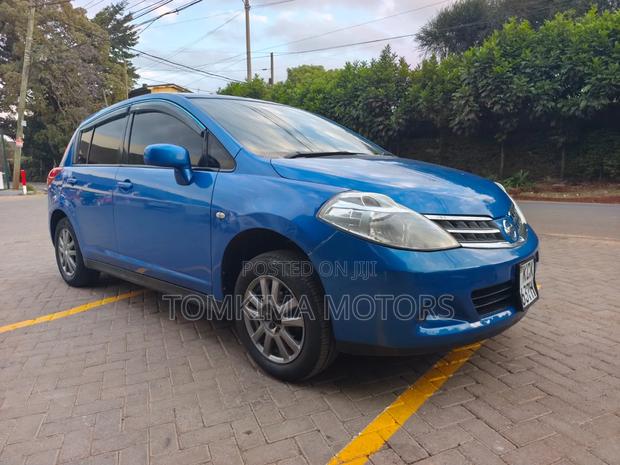 Nissan Tiida 2009 Blue