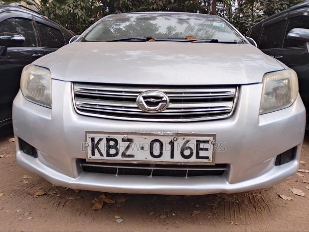 Toyota Axio 2007 Silver