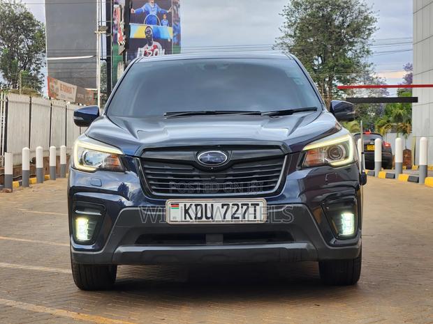 Subaru Forester Touring AWD 2019 Blue