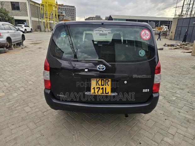 Toyota Probox 1.5 Hybrid DX 2019 Burgundy