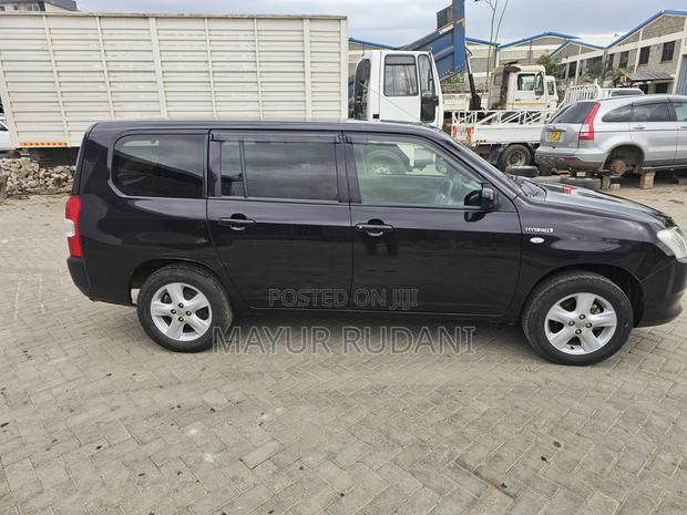 Toyota Probox 1.5 Hybrid DX 2019 Burgundy