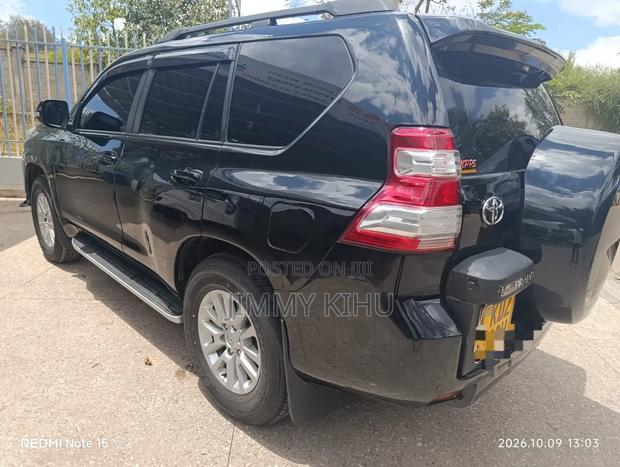 Toyota Land Cruiser Prado 3.0 TD 2013 Black