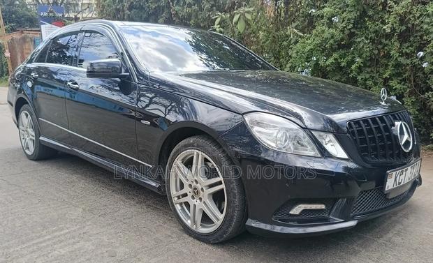 Mercedes-Benz E250 2012 Black