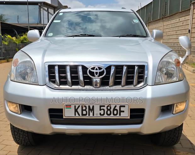 Toyota Land Cruiser Prado 2004 Silver