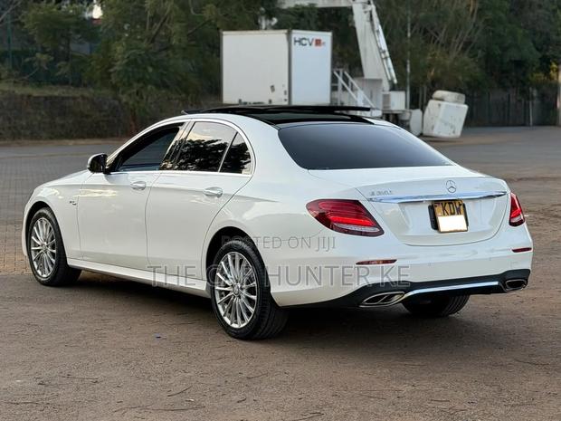 Mercedes-Benz E250 2019 Pearl