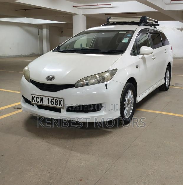 Toyota Wish 2013 Pearl