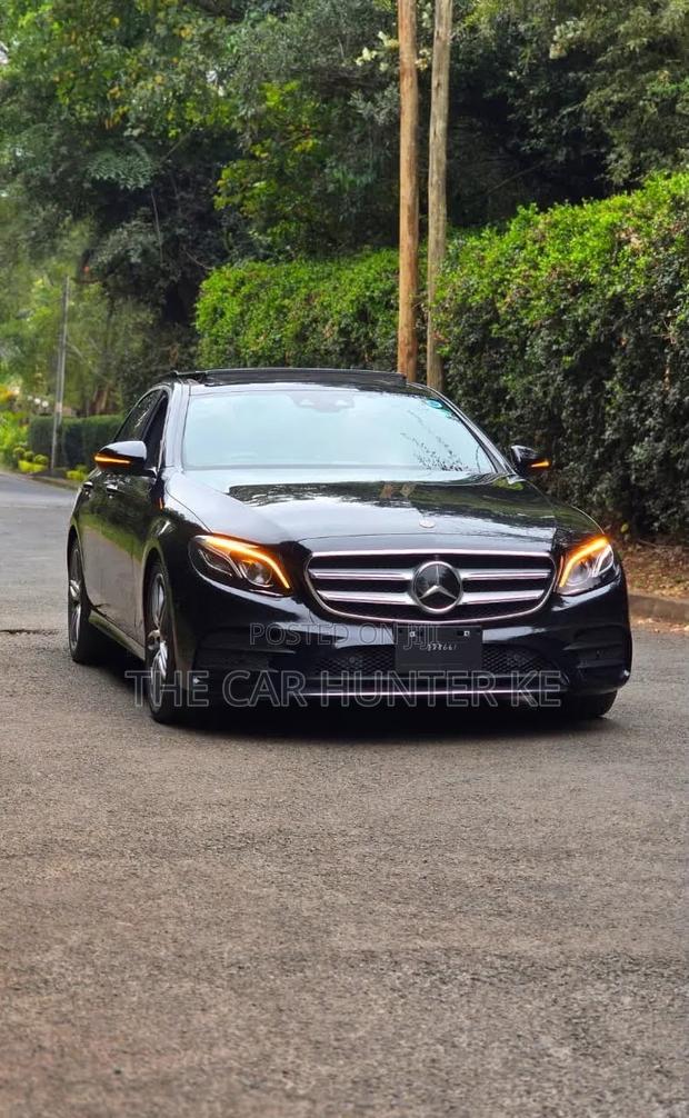 Mercedes-Benz E200 2019 Black