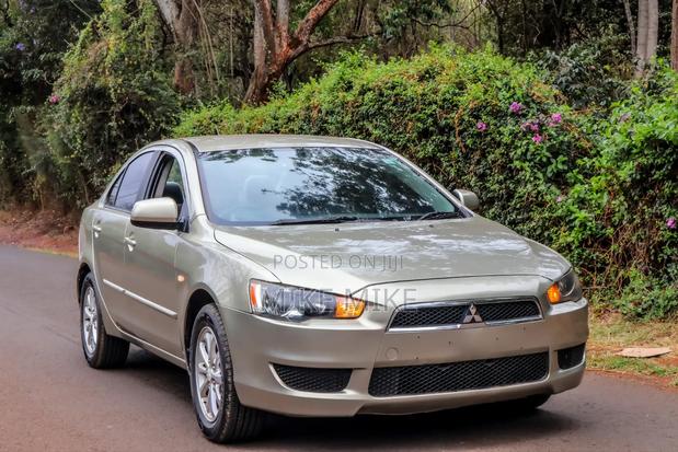 Mitsubishi Lancer 2010 Beige