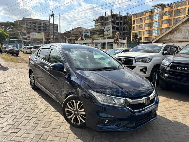 Honda Grace 1.5 Hybrid FWD 2019 Blue