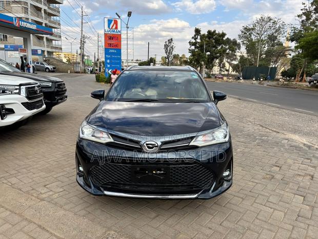 Toyota Corolla Fielder 1.5 Petrol FWD 2019 Blue