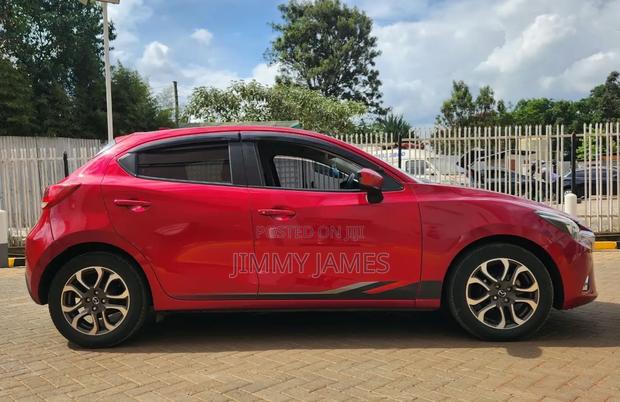 Mazda Demio 2018 Red