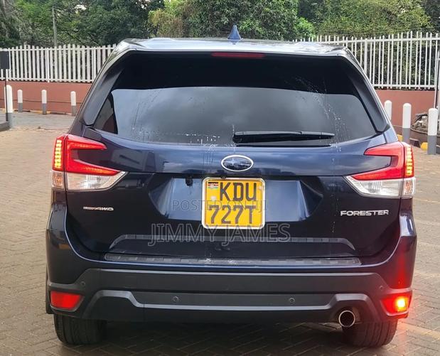 Subaru Forester Base AWD 2019 Black
