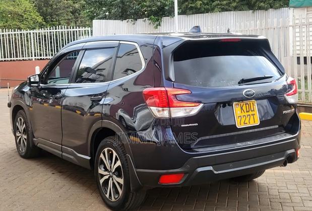 Subaru Forester Base AWD 2019 Black