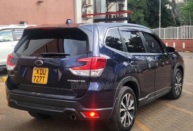 Subaru Forester Base AWD 2019 Black