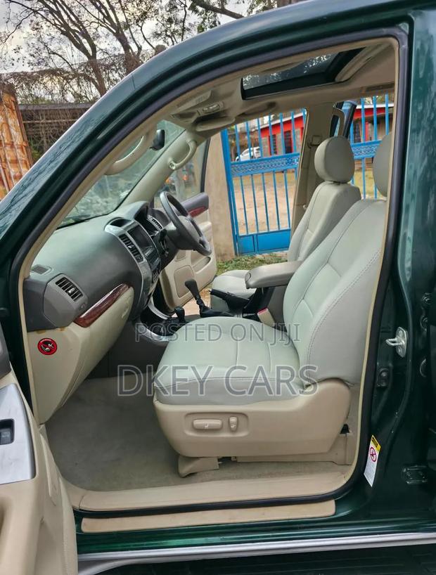 Toyota Land Cruiser Prado 2003 Green