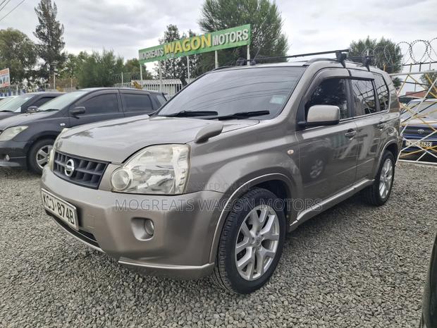 Nissan X-Trail 2009 Gold
