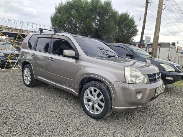 Nissan X-Trail 2009 Gold