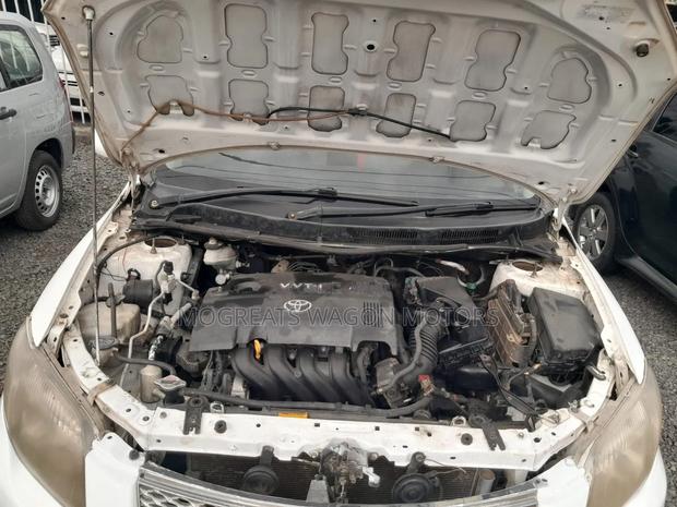 Toyota Axio 2008 White