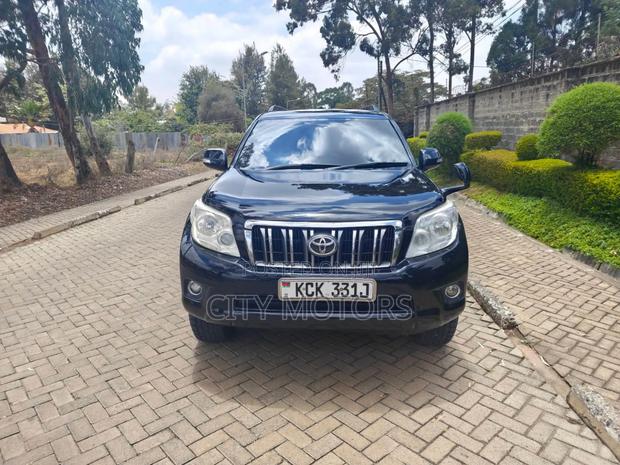 Toyota Land Cruiser Prado 2.7 i 2011 Black