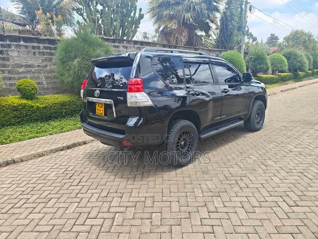 Toyota Land Cruiser Prado 2.7 i 2011 Black
