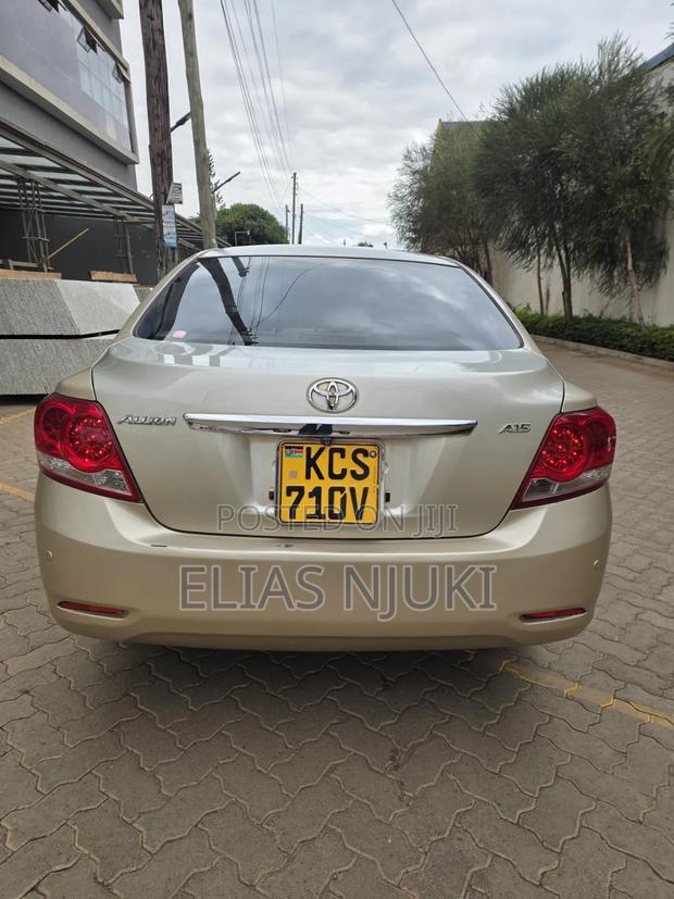 Toyota Allion 2012 Gold