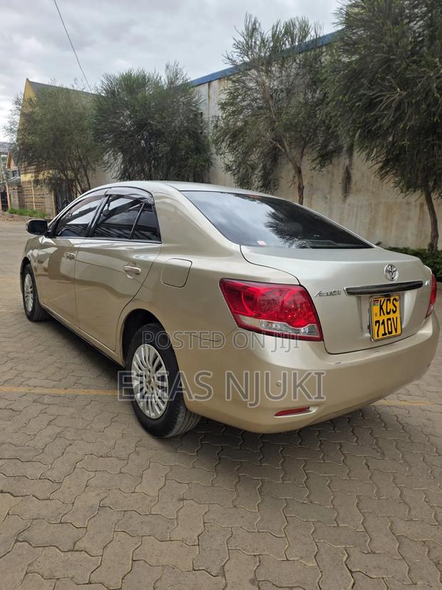 Toyota Allion 2012 Gold